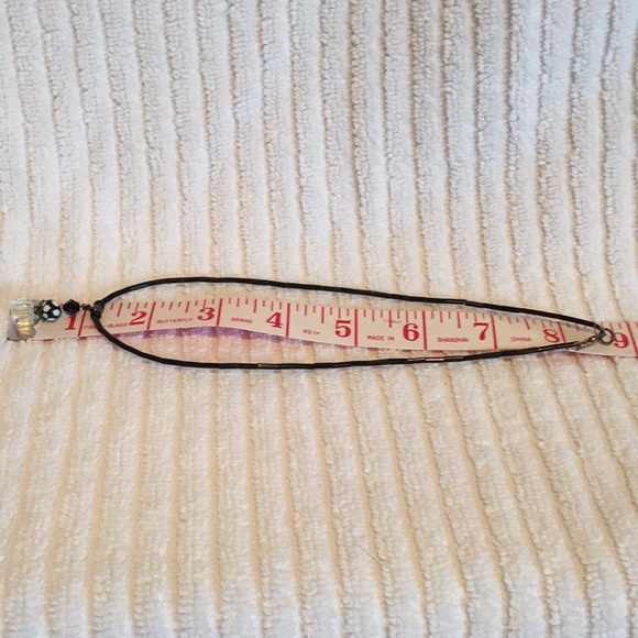 Clear, black, & dotted glass beaded necklace - Picture 5 of 7